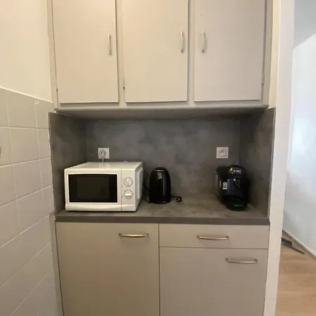 Centre Historique A 2 Pas Du Musee Rigaud 아파트 *