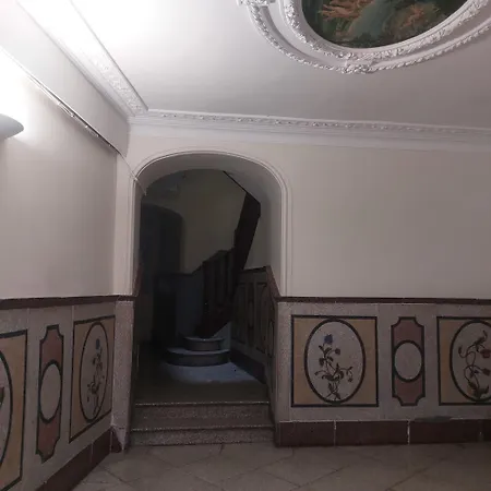 Centre Historique A 2 Pas Du Musee Rigaud